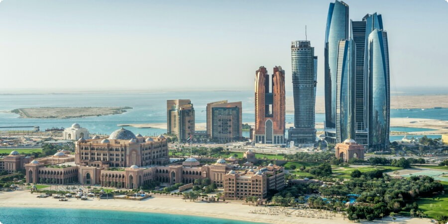 Dalla Corniche a Saadiyat: esplorando le migliori spiagge di Abu Dhabi