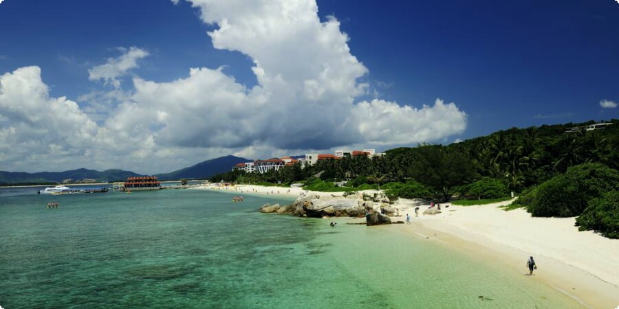 The Complete Guide to Sanya's Beaches
