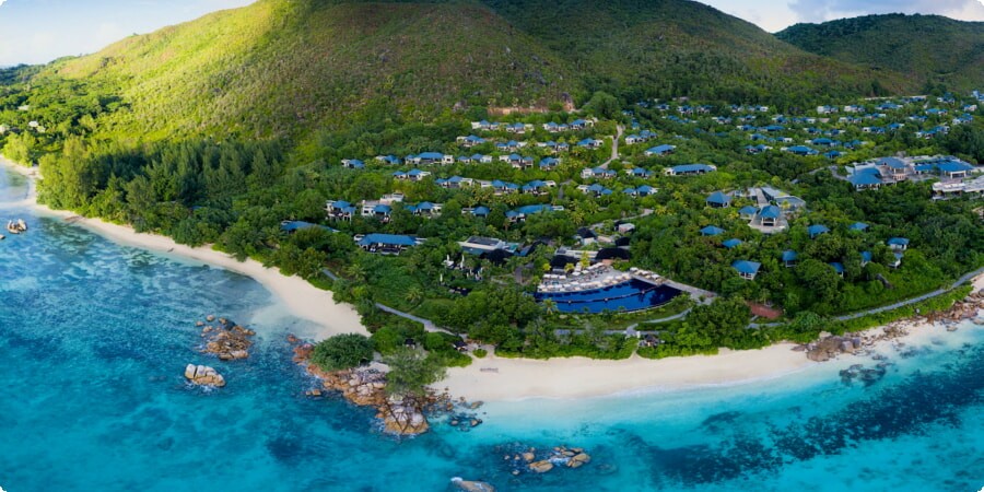 Praslin's Beach Paradise