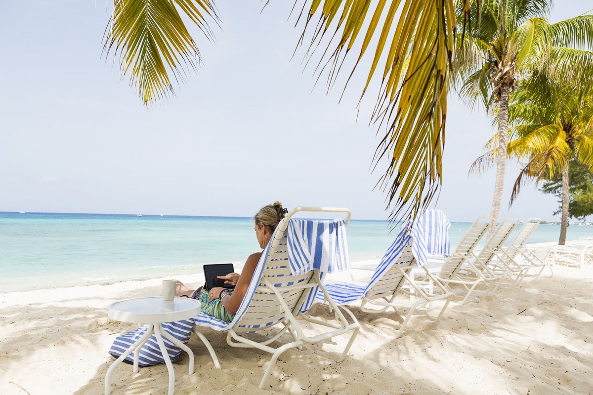 Paradise Found: Seven Mile Beach