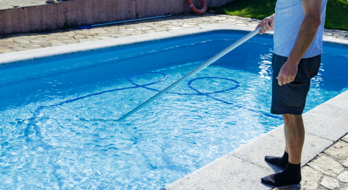 Pool Cleaning Techniques