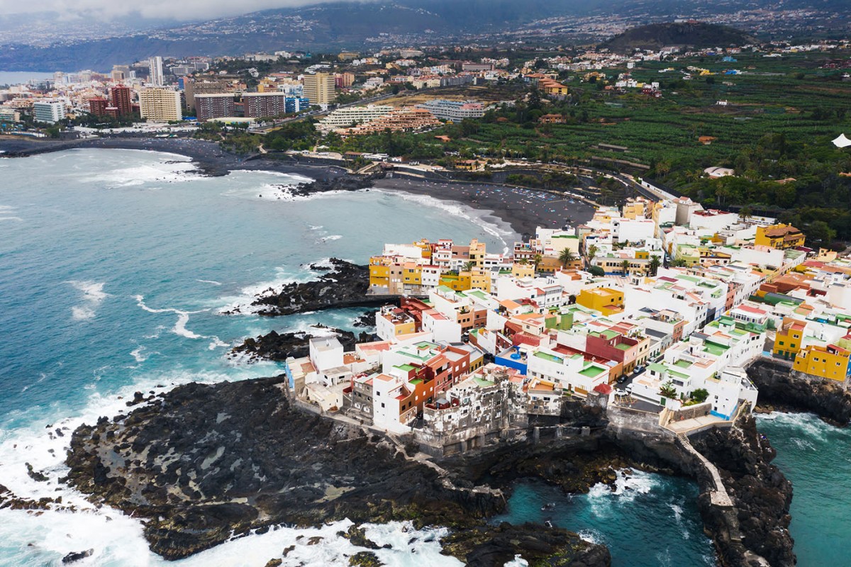 Strandleben in Teneriffa: Sonne, Vulkane und schwarzer Sand