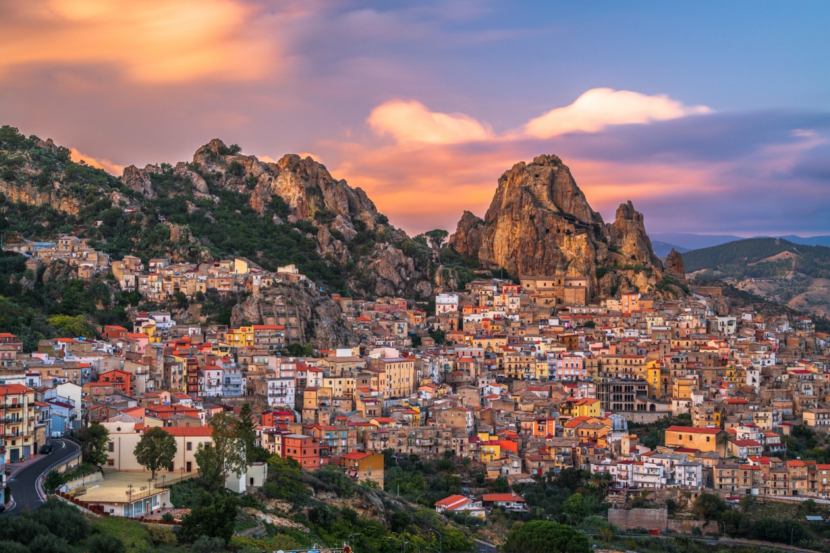 Sicily's Best Seaside Towns Sicily's Best Seaside Towns